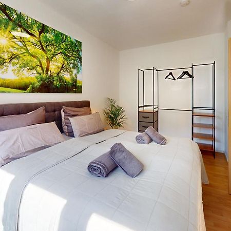 Sweethome - Luxus Apartment Auf 2 Etagen マクデブルク エクステリア 写真